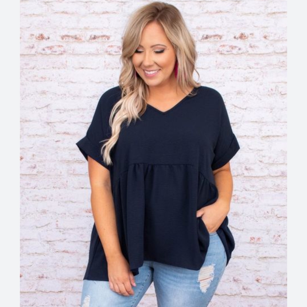 Chic Soul Wide Eyed Gaze Top, Navy